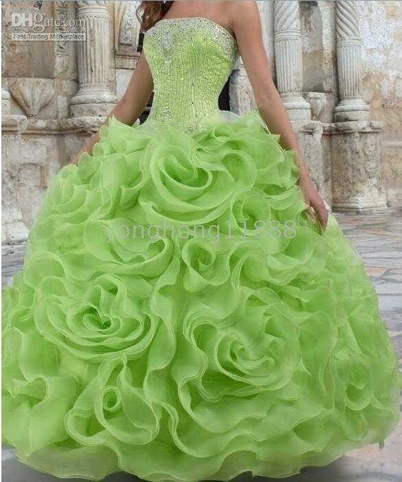 Green wedding dress Photo - 13