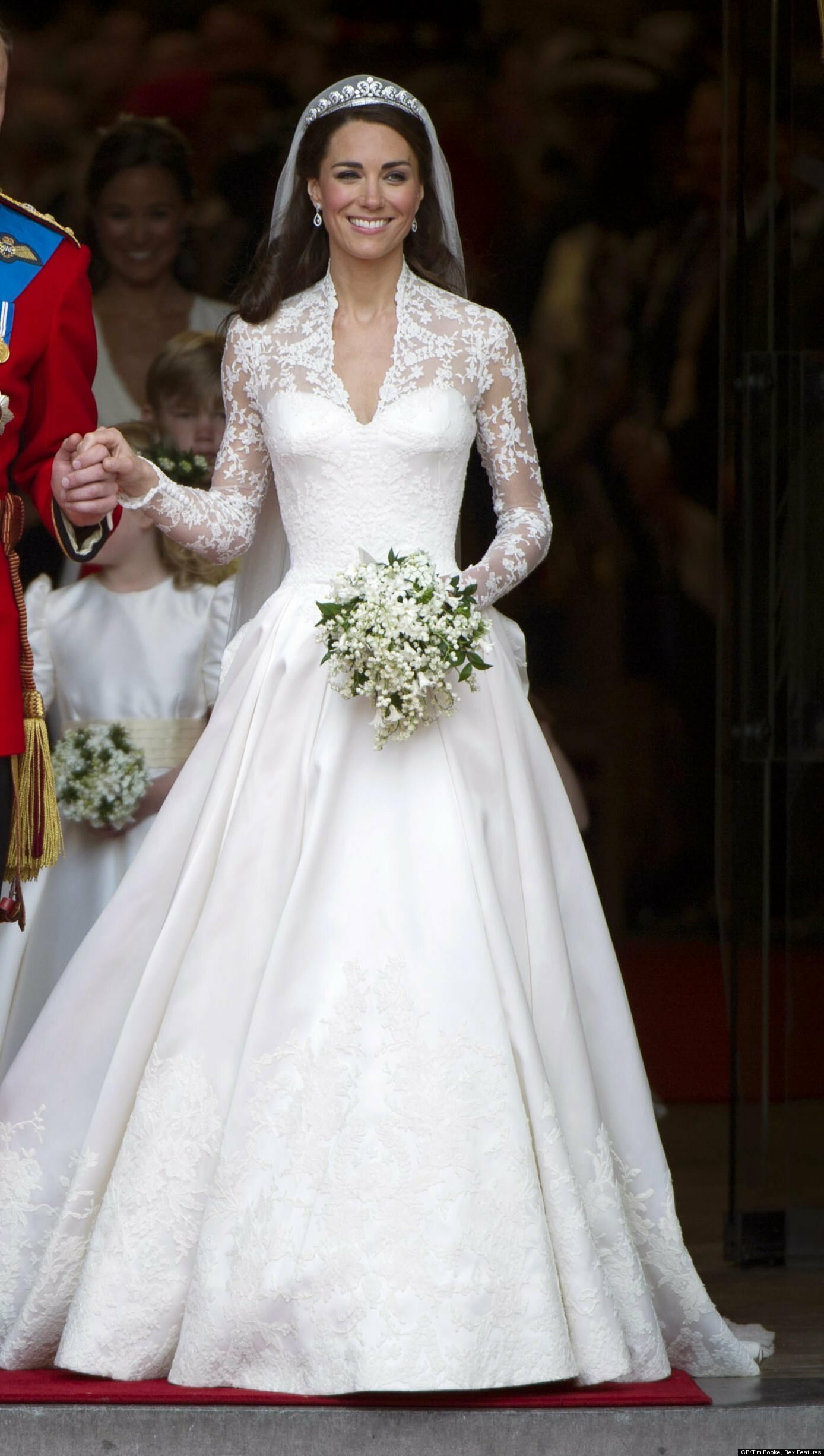 Royal wedding dresses Photo - 12