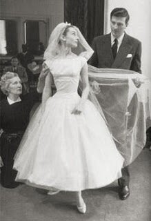 Audrey Hepburn wedding dresses Photo - 5