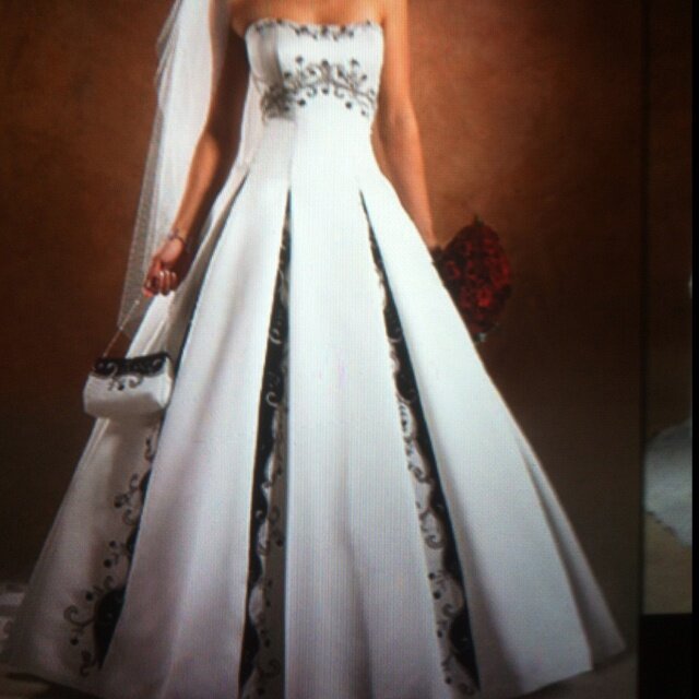 Audrey Hepburn wedding dresses Photo - 6