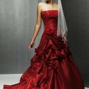 Beautiful red wedding dresses Photo - 1
