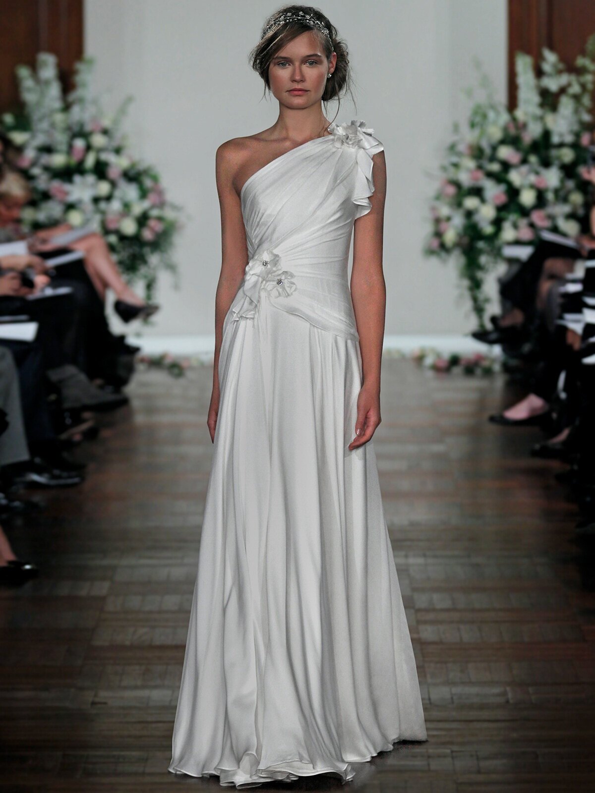 Jenny Packham wedding dresses 2013 Photo - 1