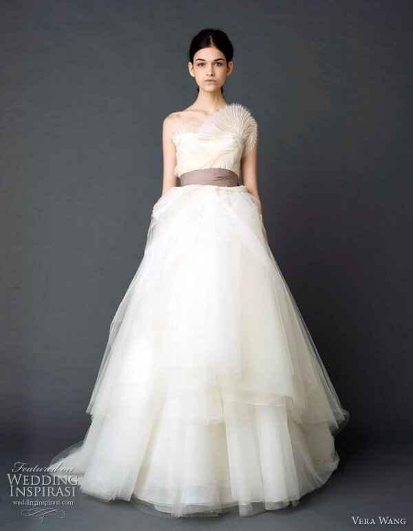 Vera Wang wedding dresses 2012 Photo - 2