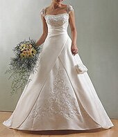 Wedding dresses for second time around Photo - 9