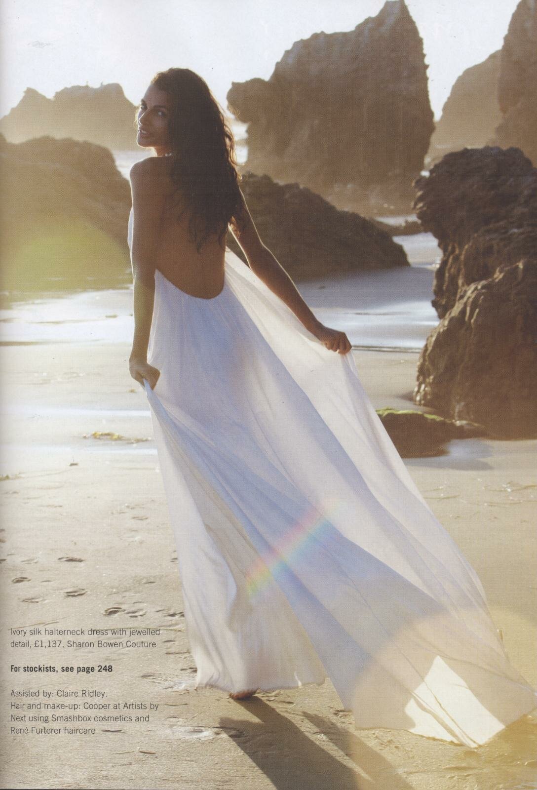 Wedding dresses for the beach style Photo - 3