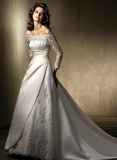 Wedding dresses with lace and sleeves Photo - 3