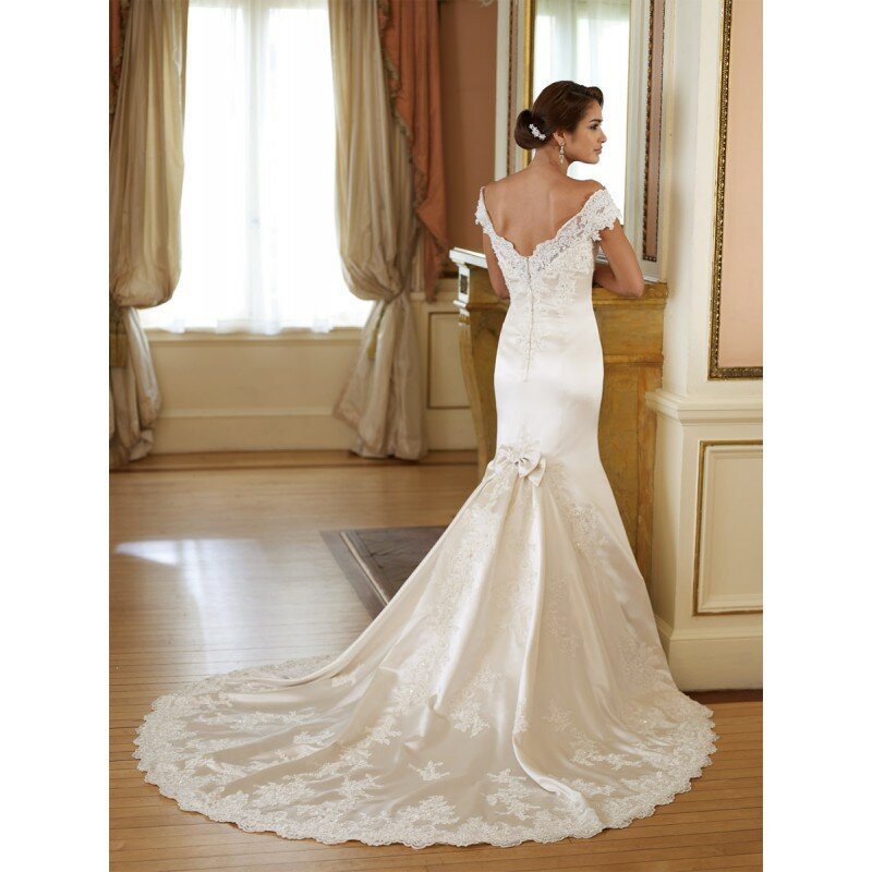 Wedding dresses with sleeves lace Photo - 1
