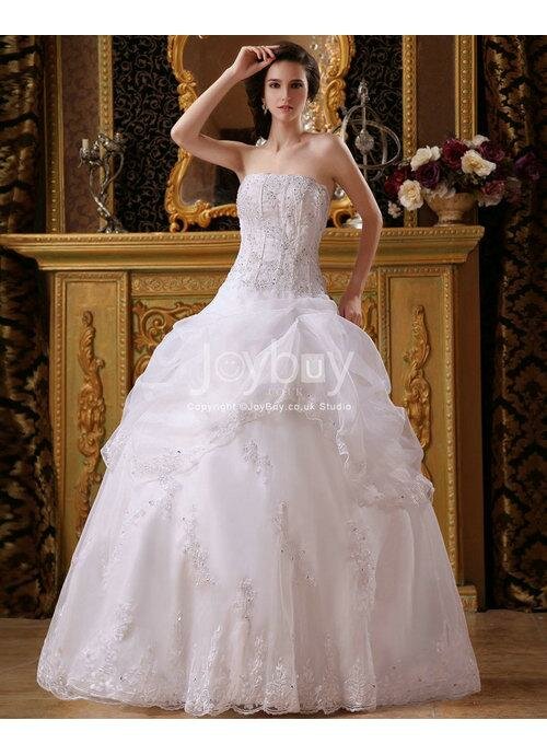 Wedding reception dresses for guest Photo - 4