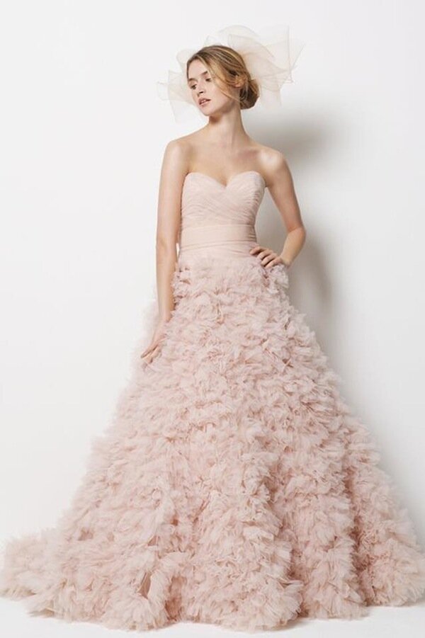 Light pink wedding dress Photo - 12