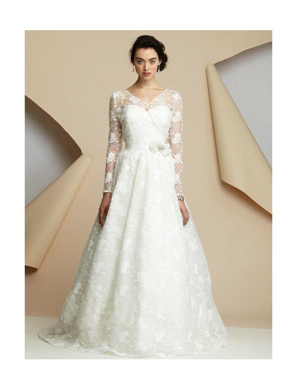 A line lace wedding dresses with sleeves Photo - 2