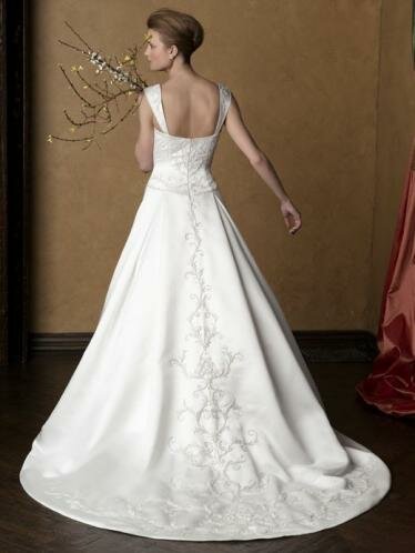 A line wedding dresses with cap sleeves Photo - 6