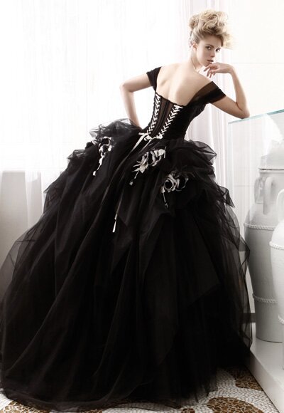 Beautiful black wedding dresses Photo - 10