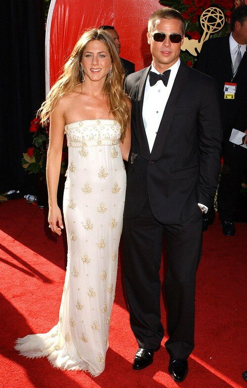 Jennifer Aniston wedding dresses brad pitt Photo - 7