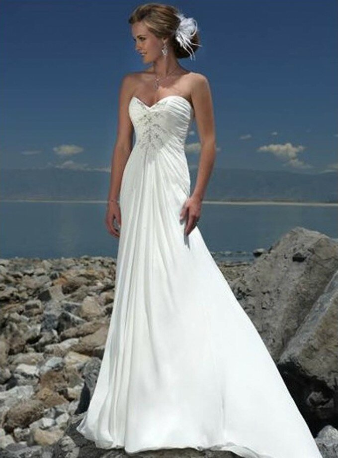 Wedding dresses for beaches Photo - 2