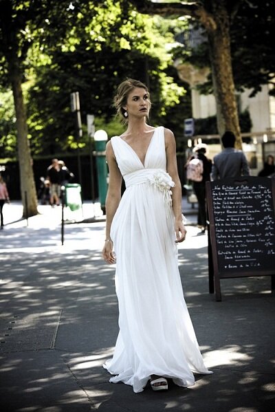 Wedding dresses for over 40 Photo - 10