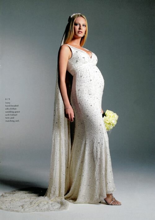 Wedding dresses for pregnancy Photo - 9