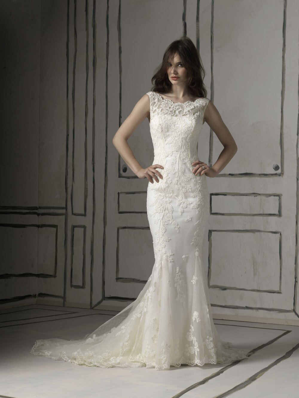 Wedding dresses for small chest Photo - 1