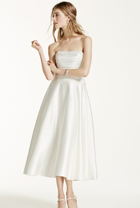 Wedding dresses for vow renewals Photo - 5