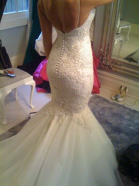 Wedding dresses with lace up back Photo - 4
