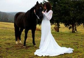Western themed wedding dresses Photo - 5