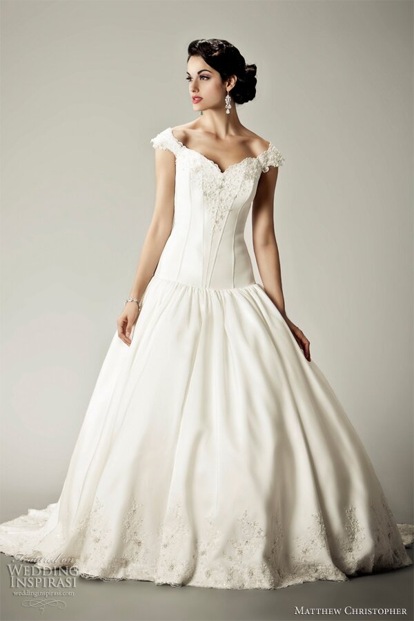 Zara wedding dresses Photo - 2