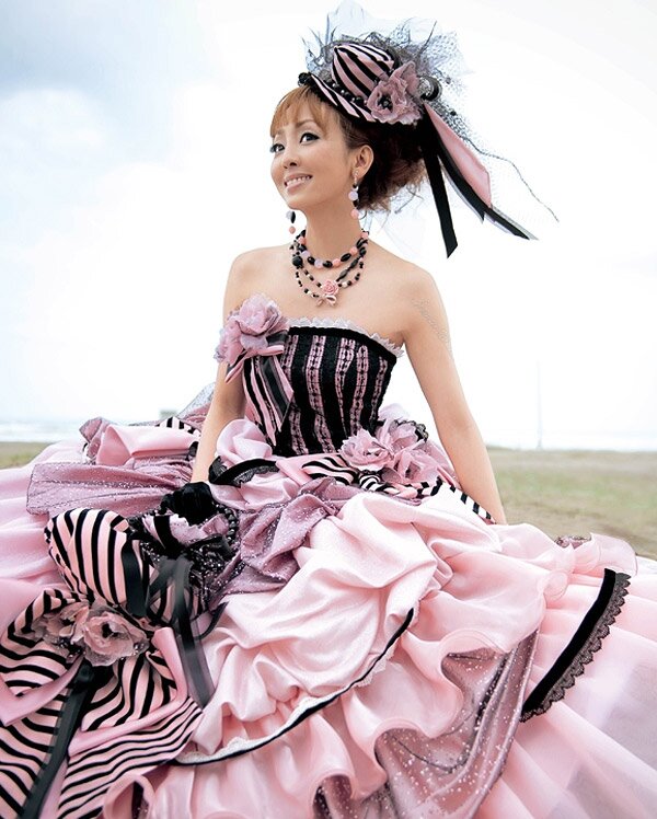 Zebra wedding dresses Photo - 8